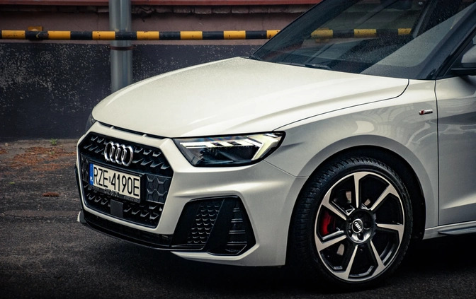 Audi A1 cena 110900 przebieg: 107622, rok produkcji 2019 z Wągrowiec małe 704